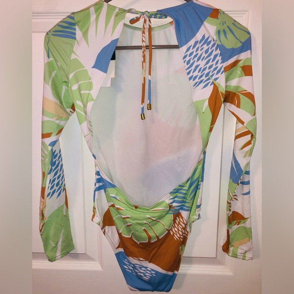 Roxy one piece bathing suit - Picture 3 of 5